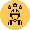 Couvreur professionnel effectuant des travaux de toiture à Tours (37)